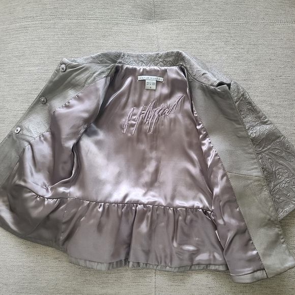 Peter Nygard Leather Crystal Snap Front Pewter Crop Jacket Sz 4 - Picture 11 of 13